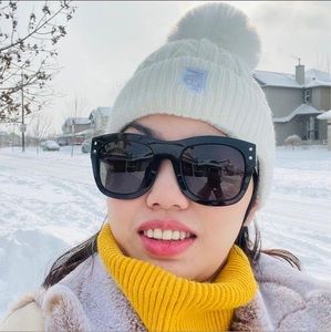 Meet your Posher, Sam